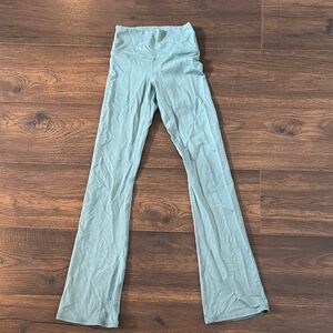 Jo Jax YL flair leggings